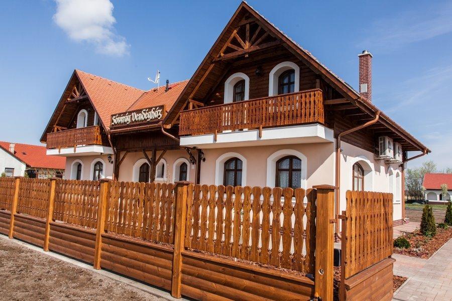 Sovirag Vendeghaz Hotel Hortobágy Buitenkant foto