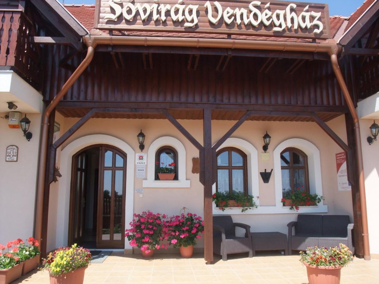 Sovirag Vendeghaz Hotel Hortobágy Buitenkant foto