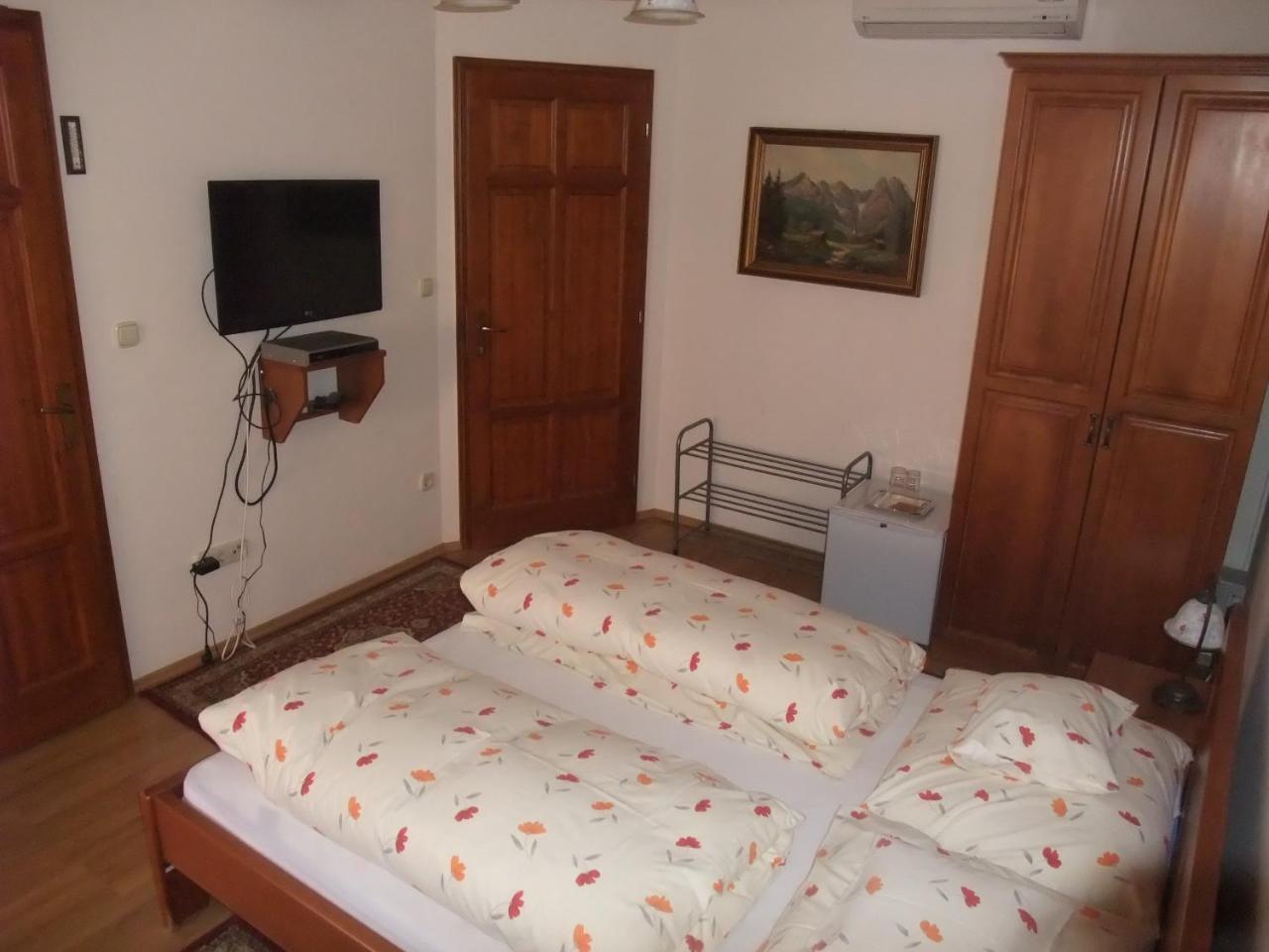 Sovirag Vendeghaz Hotel Hortobágy Buitenkant foto