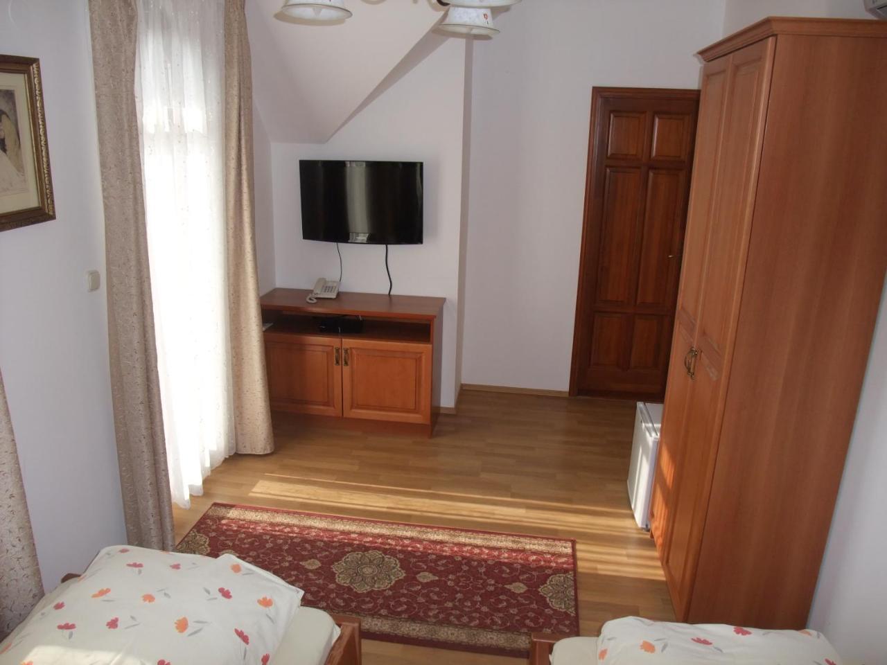 Sovirag Vendeghaz Hotel Hortobágy Buitenkant foto